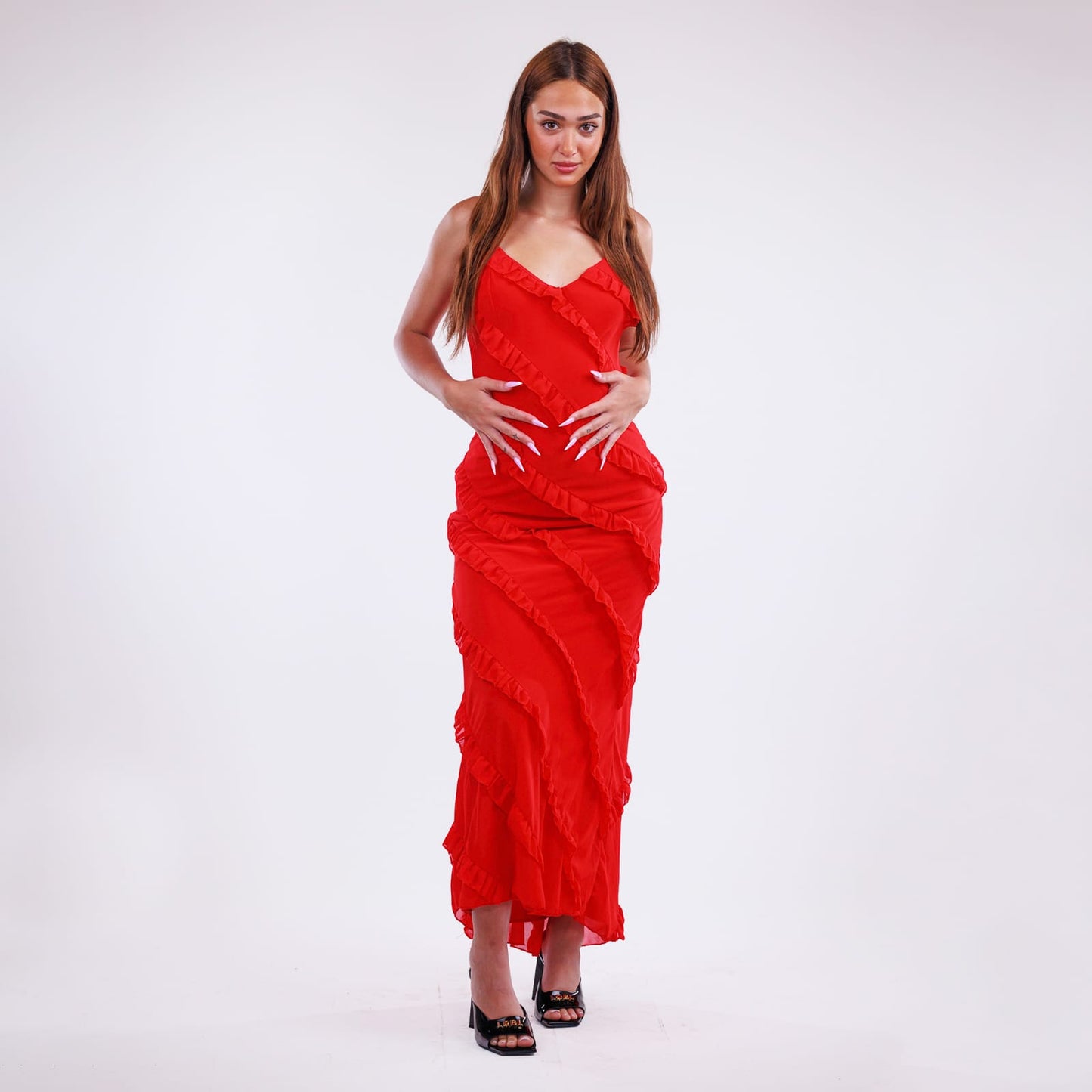 Κόκκινο Φόρεμα Τάνγκο – Πάθος και Κίνηση